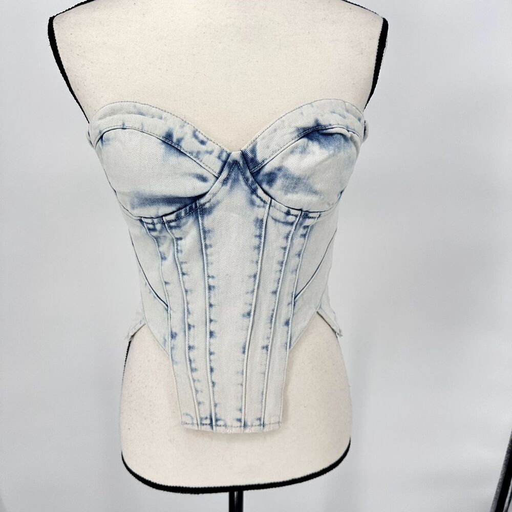 NWT Pretty Little Thing Light Blue Acid Wash Seam Detail Corset Denim Top‎ Sz 2